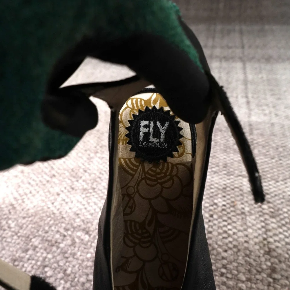 Fly London Yaya Black Leather Wedge Sandals Peep Toe Ankle Strap EU 38